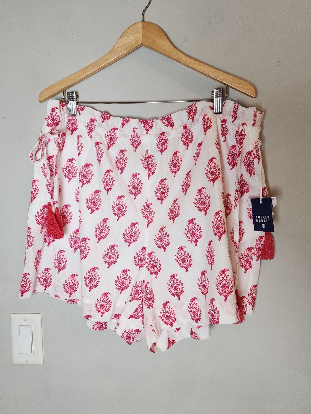 NWT Roller Rabbit Target 100% Cotton Pull On Tassel Side Shorts Lined Pink XL